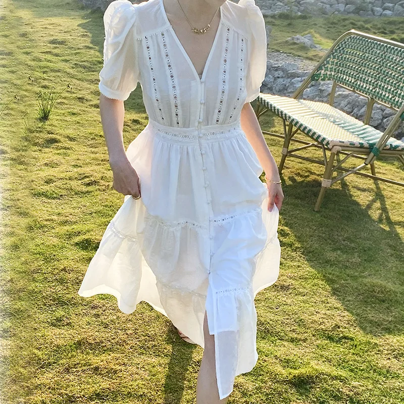 Vestido feminino branco em camadas com decote em v, vestido de verão, manga folhada, primavera e verão, 2024