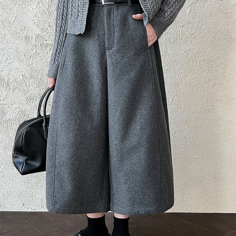 سراويل شتوية رائجة البيع لعام 2025 من الصوف السميك ثلاثية الأبعاد فضفاضة وراقية واسعة الساق للنساء #2