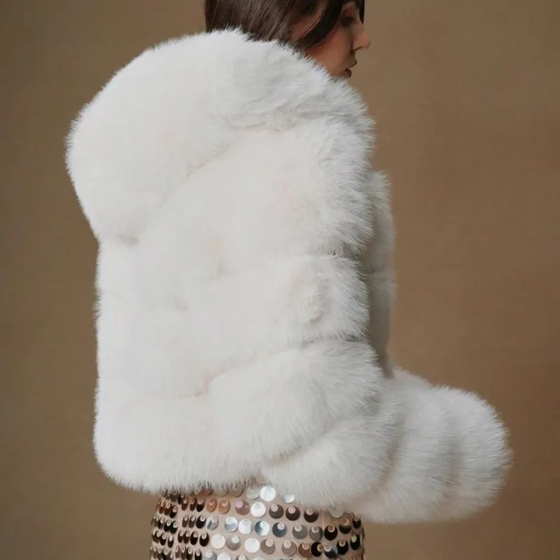 2025年韓国スタイルレディースフェイクファーコートフード付きジップアップブレザーノッチカラー厚手暖かい冬アウターフェイクファージャケット