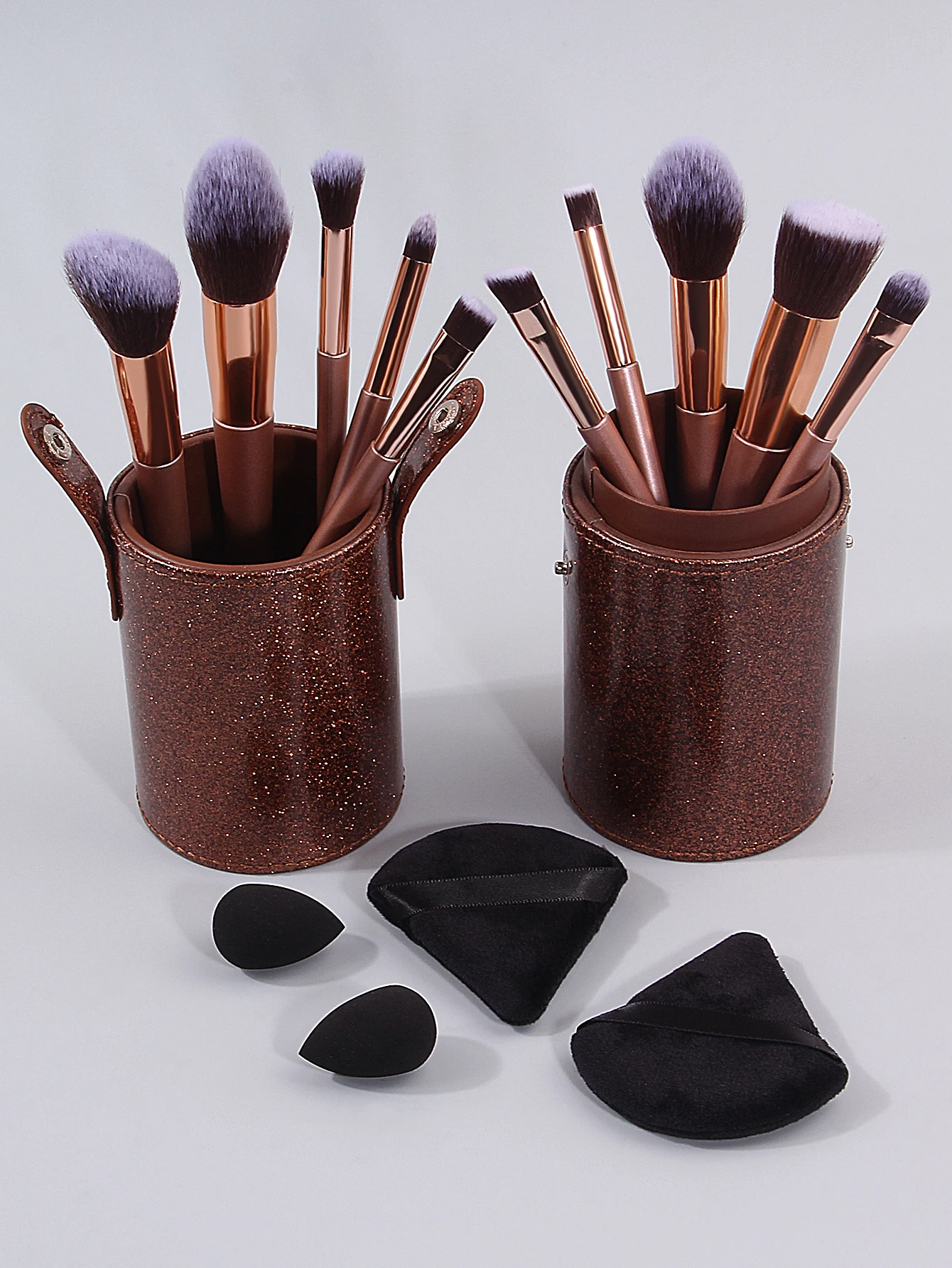 10-teiliges Make-up-Pinsel-Set, Farbverlaufsgriff + blitzbraune Aufbewahrungseimer, wird mit 2 Mini-Beauty-Eiern + 2 dreieckigen Puderquasten geliefert