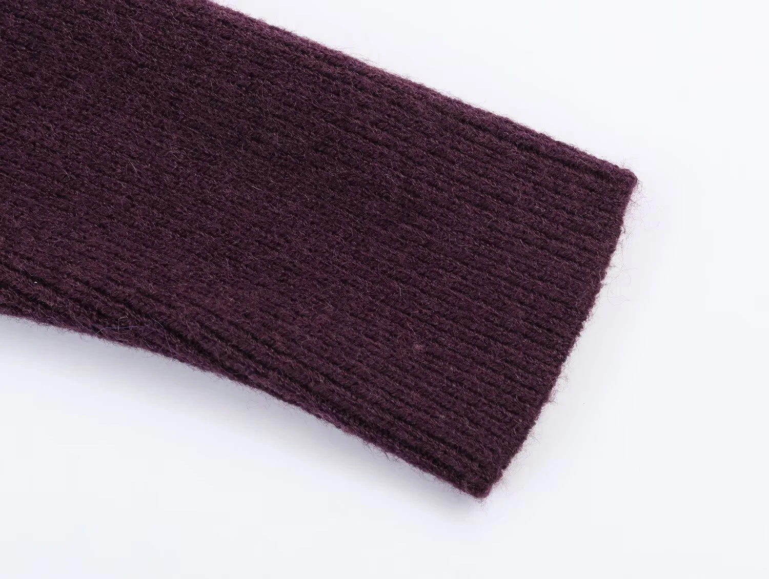 One shoulder off shoulder knitted sweater with women's pleated design slim fit sweater gentle style long sleeved inner top