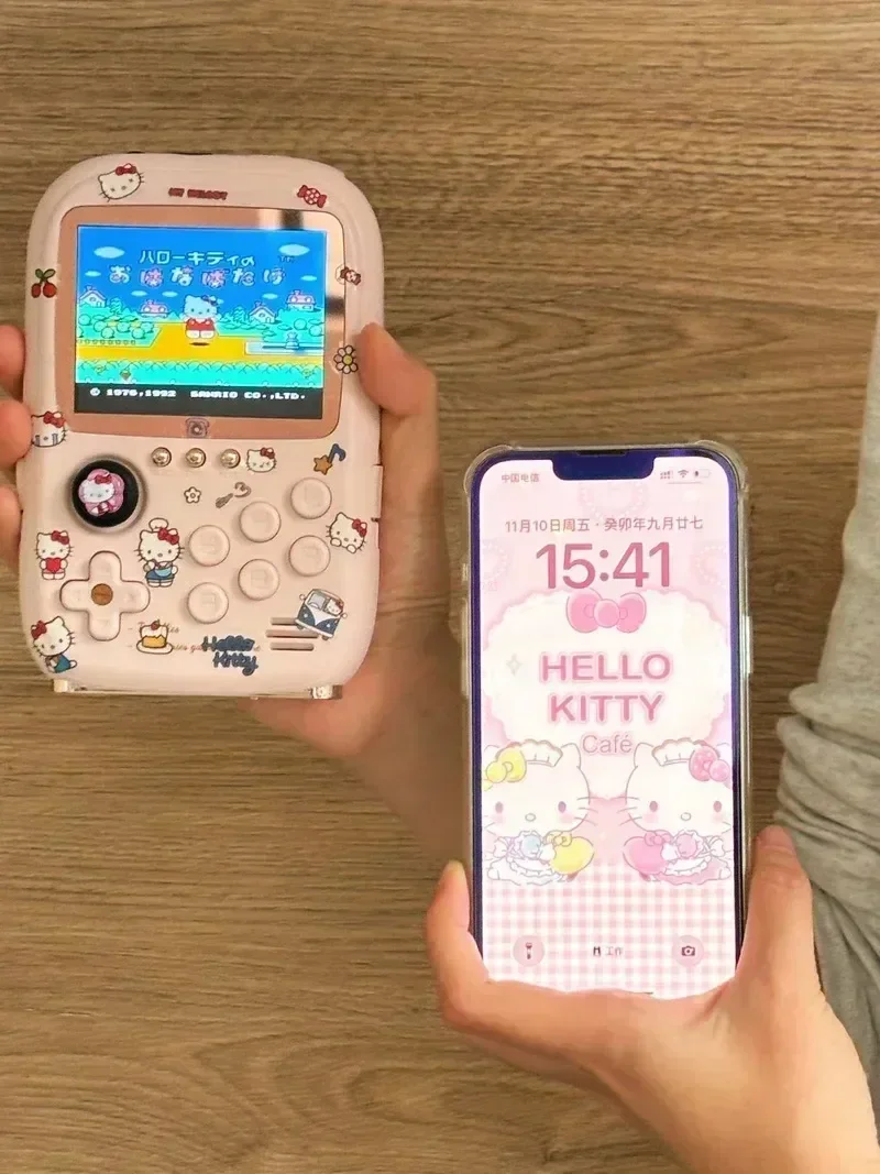 Hello Kitty Stickers Mini Game Console Power Bank Dual-Purpose Cute And Practical Christmas Gift For Friends\' Birthday Surprises