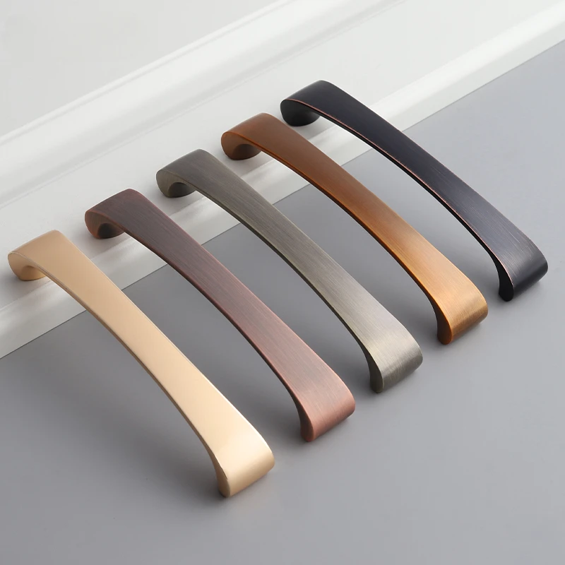 Gold Kitchen Cabinets Handles Zinc Alloy Solid Drawer Knobs Handles for Door Dressing Table Pulls Bronze Retro Furniture Handles