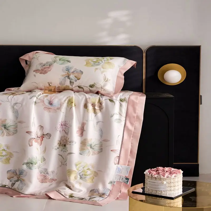 

Sndon Summer New Delicate Fit Skin-friendly Lightweight Tencel Summer Quilt