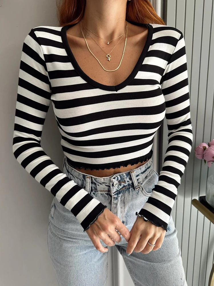 Autumn Winter Striped Women\'s T-shirts O-Neck Long Sleeves Casual Streetwear Crop Top Female Sexy Bodycon Fashion Cropped Tops