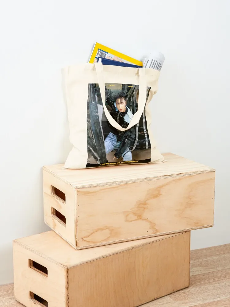 ATEEZ SEONGHWA THE WORLD EP.1 : MOVEMENT GUERRILLA Tote Bag Women bags hand bags shoping bag Large bags for women