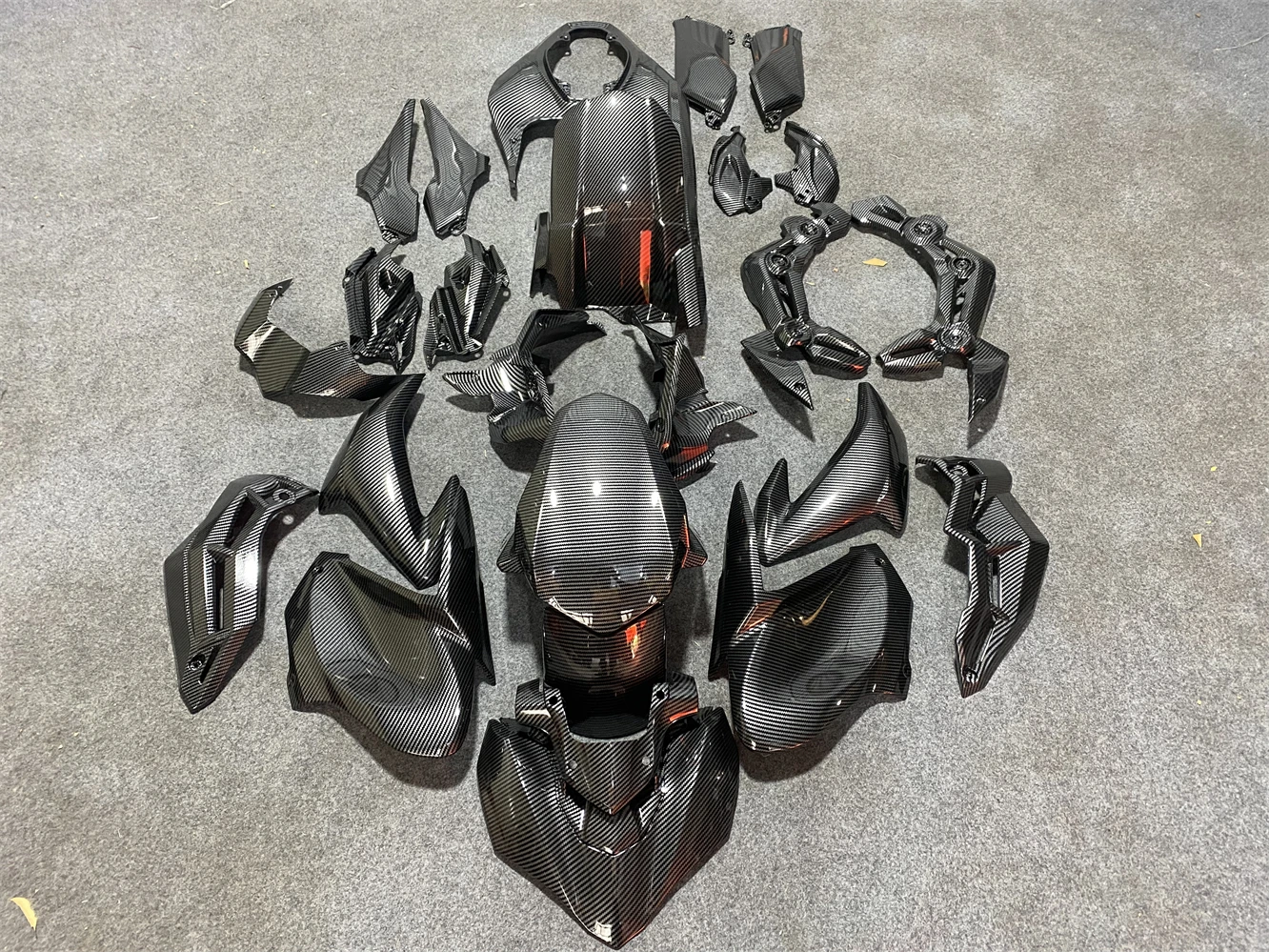 

/Запчасти для мотоциклов, полный обтекатель для Kawasaki Z900 2017 2018 2019, литьевой комплект для кузова, окрашенный впрыском, без крышки топливного бака