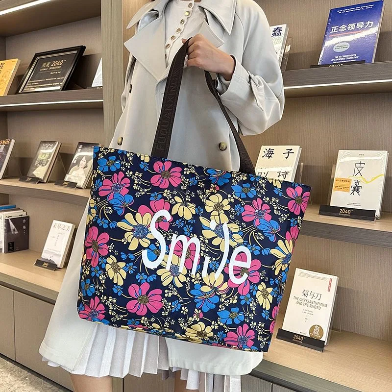 2024 New High end Design Large Capacity Shopping Handbag Tote Shoulder Bag High Appearance Light Luxury Outgoing Shopping Bag