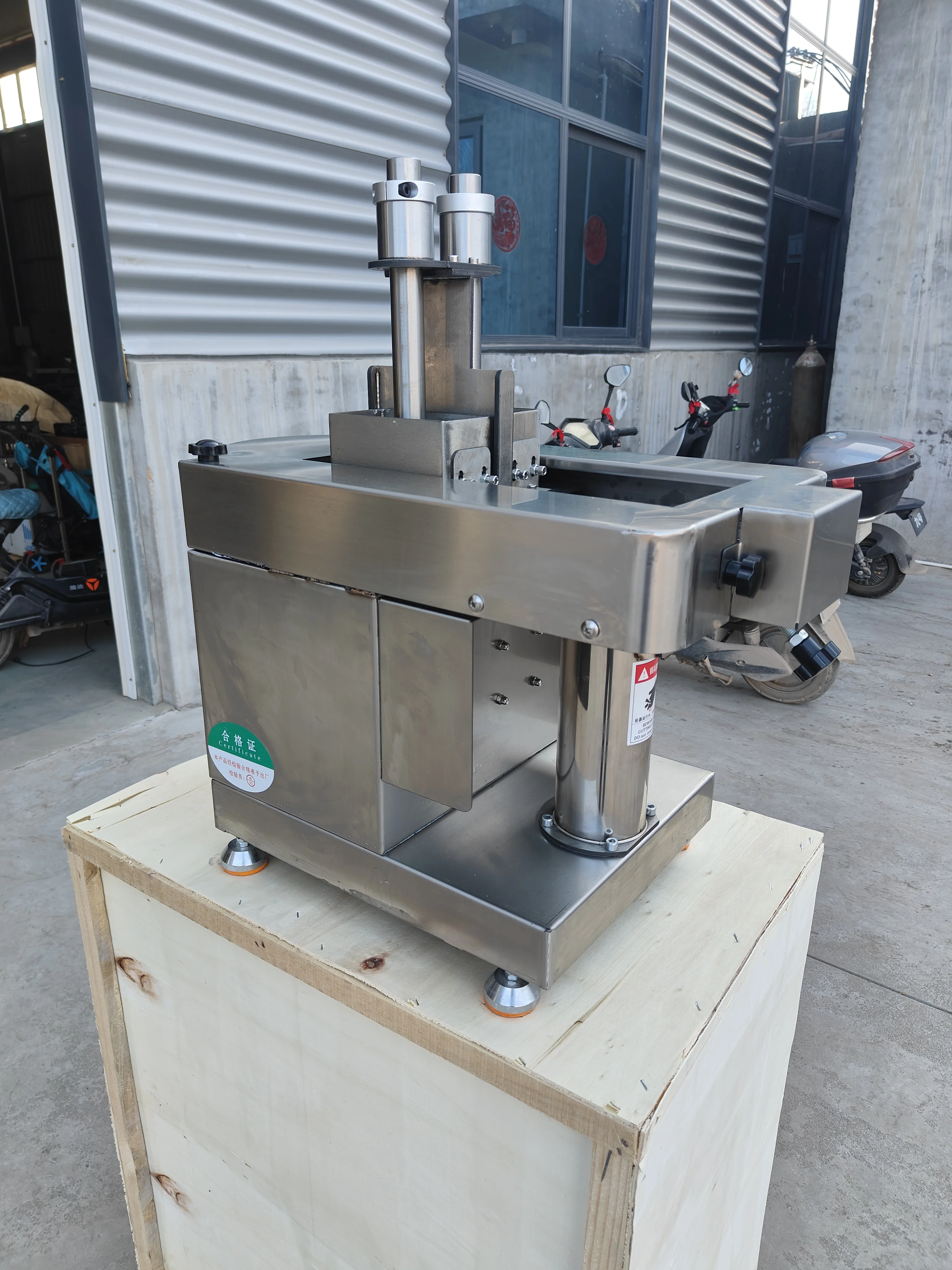 

110 В 220 В нарезка для свежего мяса толщиной 0,5-14 мм Регулируемая автоматическая электрическая машина для резки мяса рулетов из баранины