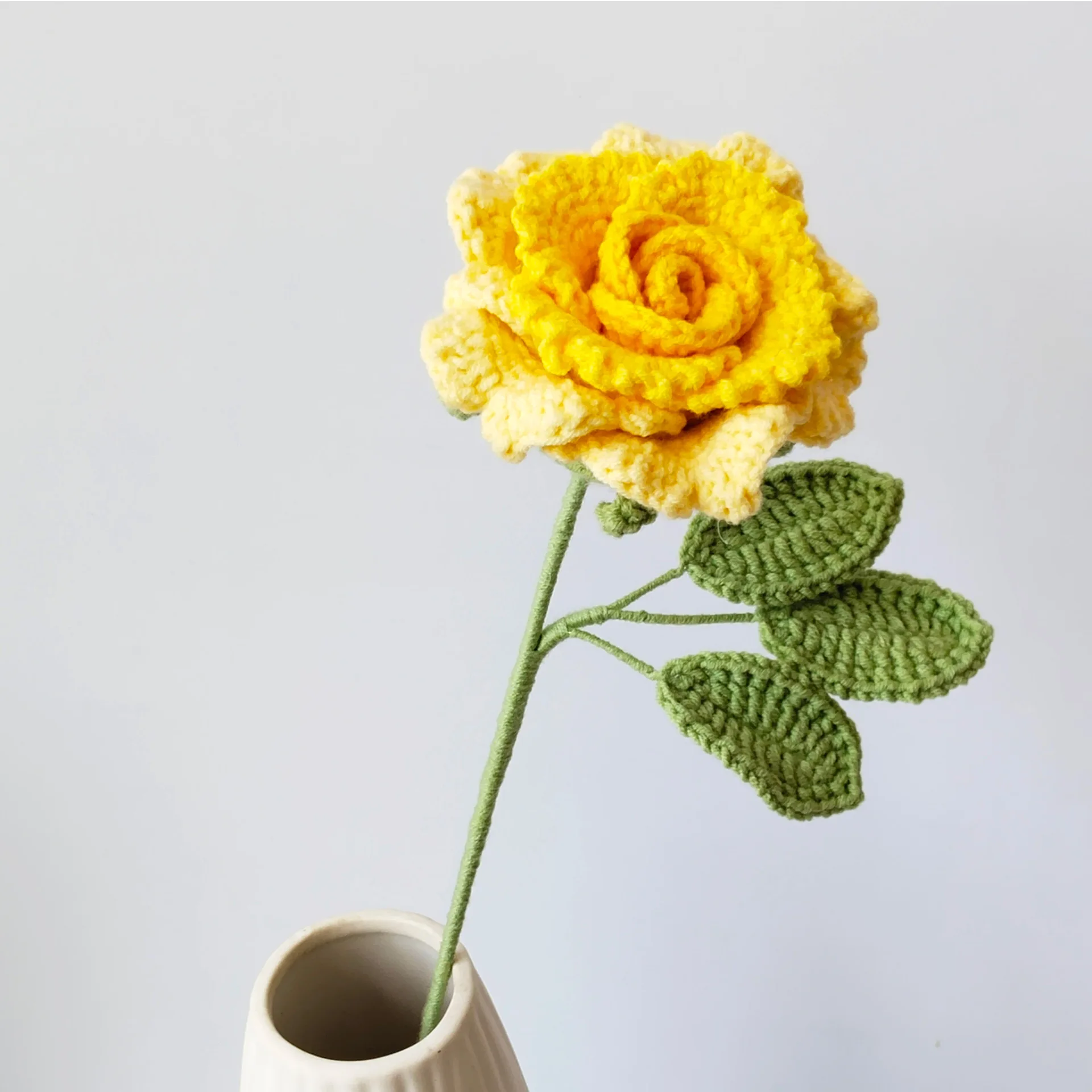Romantische Handgewebte Rosenzweige Gehäkelter Rosenstrauß Kreative Künstliche Blumen Hochzeitsraum-Dekoration Geschenk – Detail 4