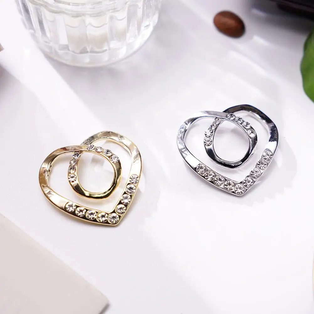 Love Scarf Buckle Heart Brooch Pins Crystal Love Heart Brooch Bridal Wedding Brooches Lapel Pins For Women Dress Clothes Sw Q1s4