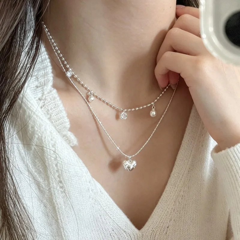 

Elegant Layered Pearl Heart Cubic Zirconia Necklace Light Luxury Minimalist Collarbone Chain for Women High Quality Daily Wear