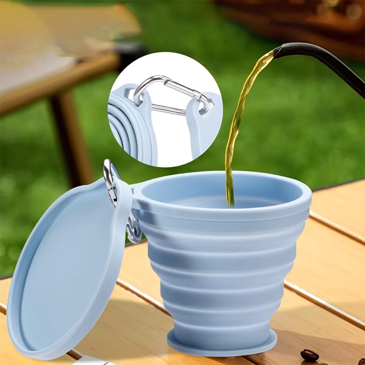 Silicone foldable water cup, with climbing buckle design, it can be hung on the backpack, camping, outdoor activities, climbing,