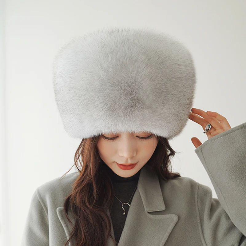 Natural Fox Fur Beanies Women Winter Warm Fluffy Popular Russia Style Female Round Cap Fashion Real Fur Hats