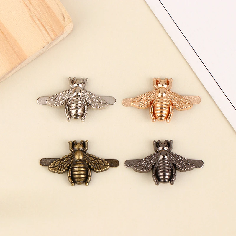 2pcs Metal Bee Shape Decoration Buckle Bag Clip Clasp Hardware For DIY Leather Craft Bag Handbag Shoe Accessories