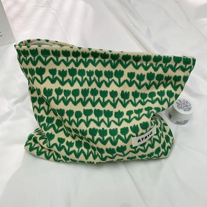 حقيبة مستحضرات تجميل زهرية قطعة واحدة - منظم مكياج للسفر بسعة كبيرة مع تصميم أوراق شجر غريبة - هدية عيد ميلاد قابلة للطي