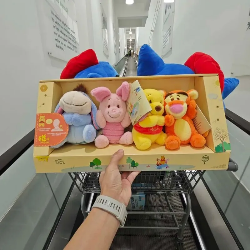 

Disney Shoulder Magnetic Plush Toy Winnie The Pooh Piglet Tigger Eeyore Plush Toy Car decoration Children's Birthday present