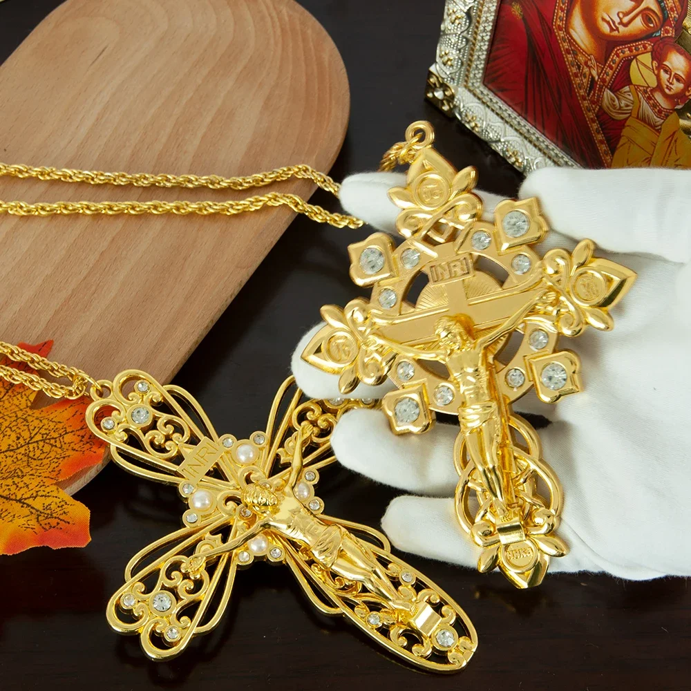 Katholisches Jesus-Kreuz-Halskette Metallkunst Kirchen-Elegantes Kreuz Symbolisiert den Glauben Accessoire für Gläubige Katholiken Religionsgeschenk – Detail 7