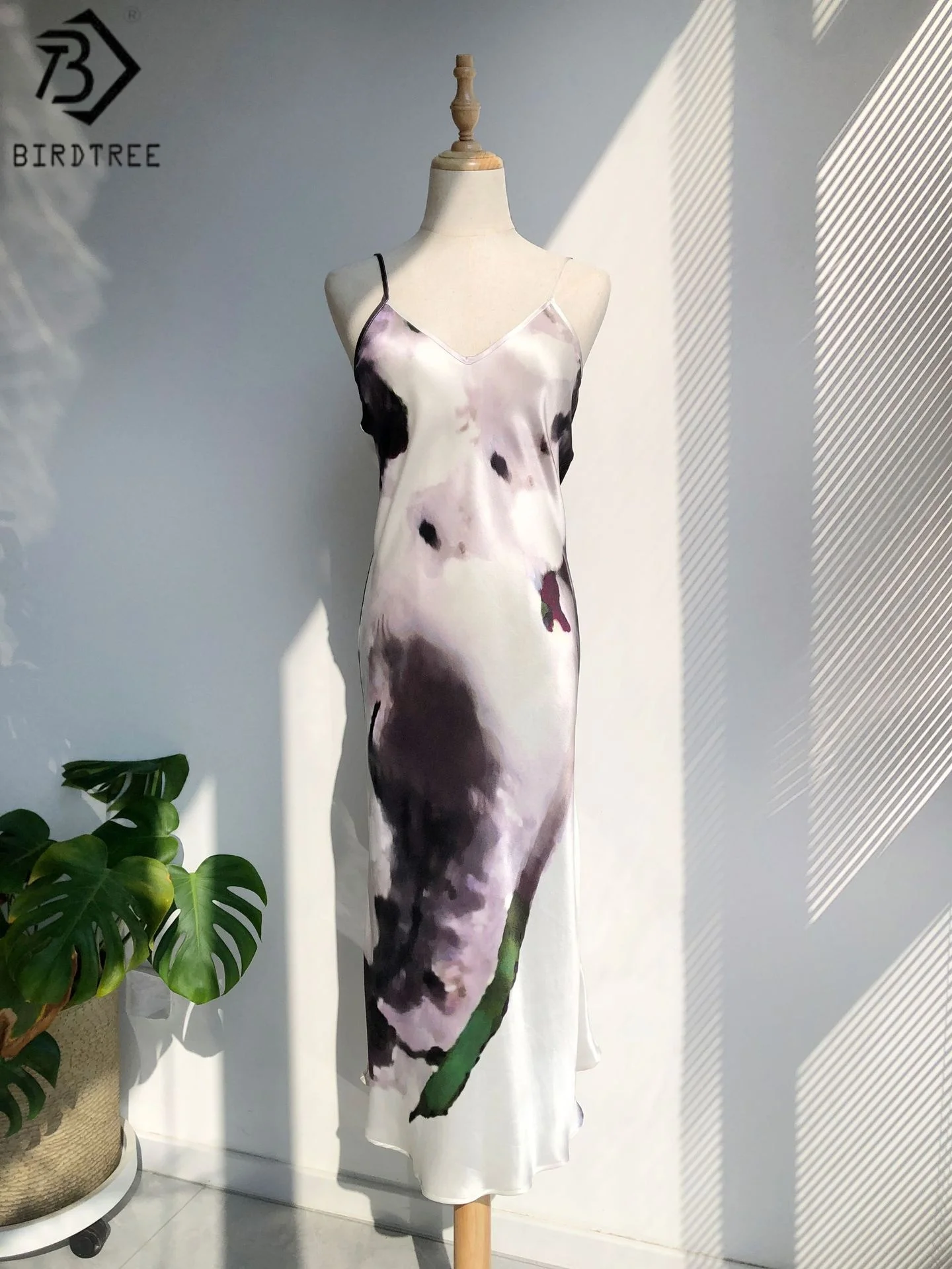 BirdTree 19MM 100% Mulberry Silk Ink Wash Print Dress,Woman Sand Wash Plain Satin Bias-cut Slip Dresses,2025 New D58108JF