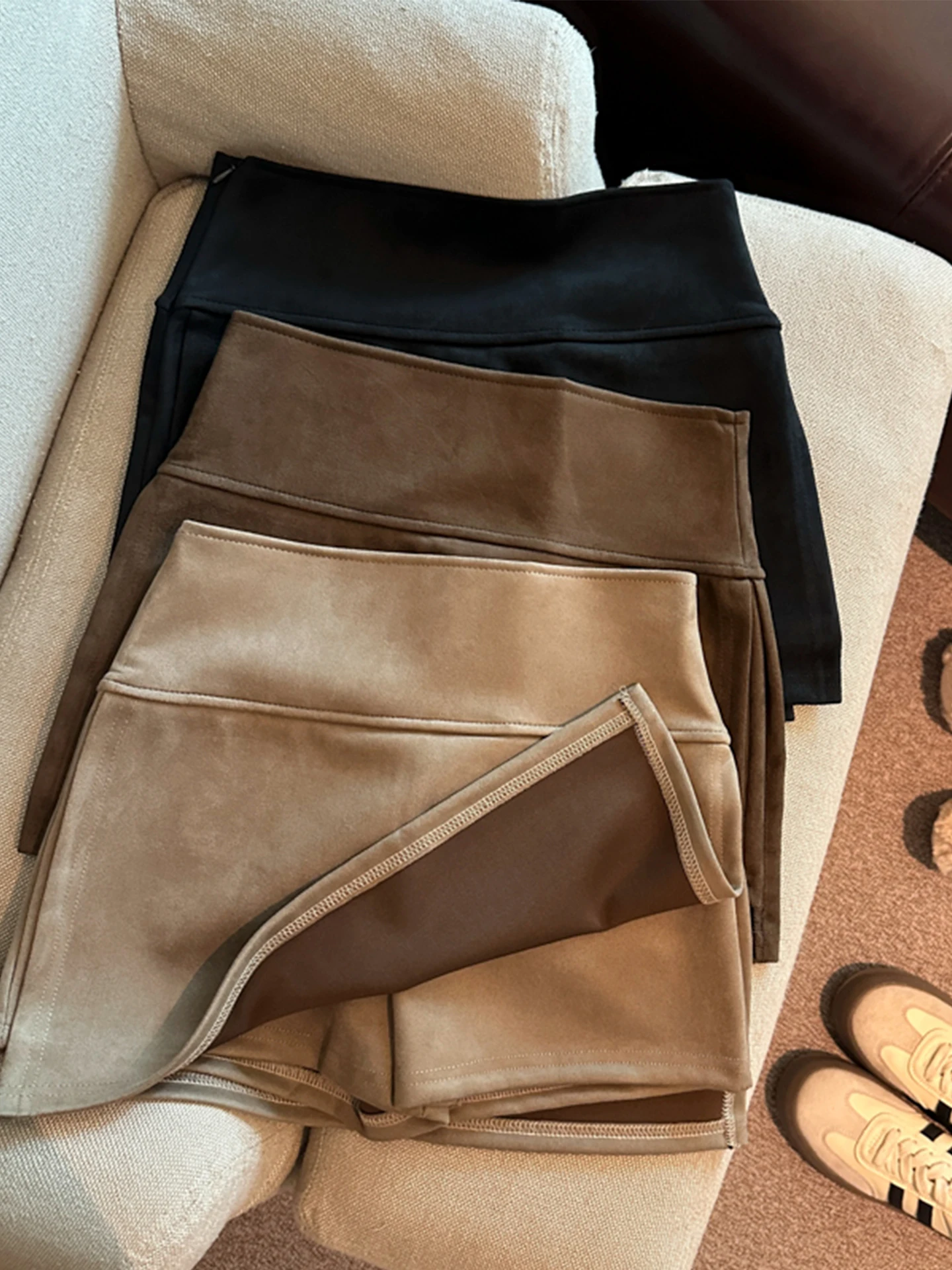 

Emily Clud Recommended Suede Skirt High Waist A-Line Split Anti-Light Casual Autumn Winter ort Skirts for plus Size Women