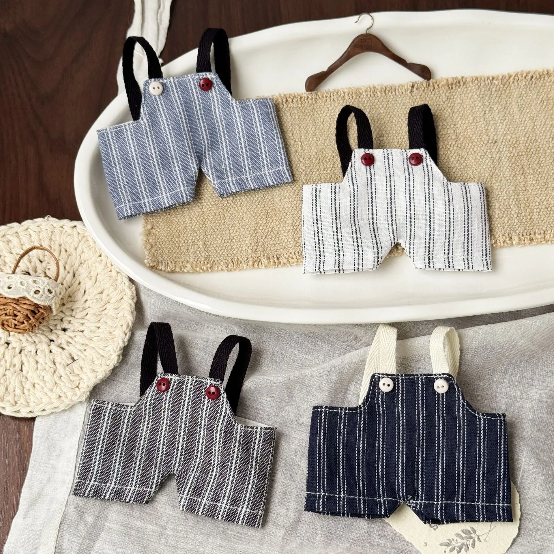 Doll Clothes for 15-17CM I II III Labubu Outfits Mini Plush Cotton Idol Doll Universal Clothing Sitting Party Accessories Gifts