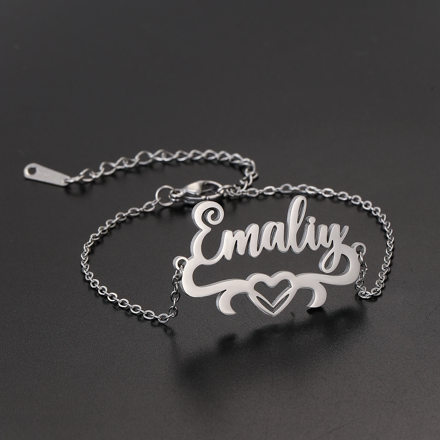 QIMING Personalised Custom Name Bracelet For Women Men Wedding Bracelet Stainless Steel Jewelry Christmas Gift