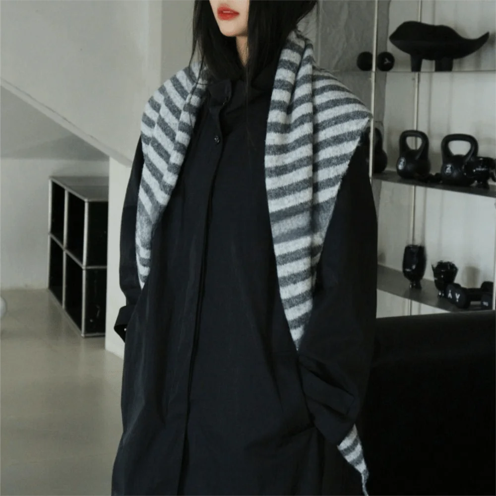 

Simple Korean Style Striped Scarf Cashmere Knitted Triangle Scarf Neck Warmer Thickened Winter Shawl Student
