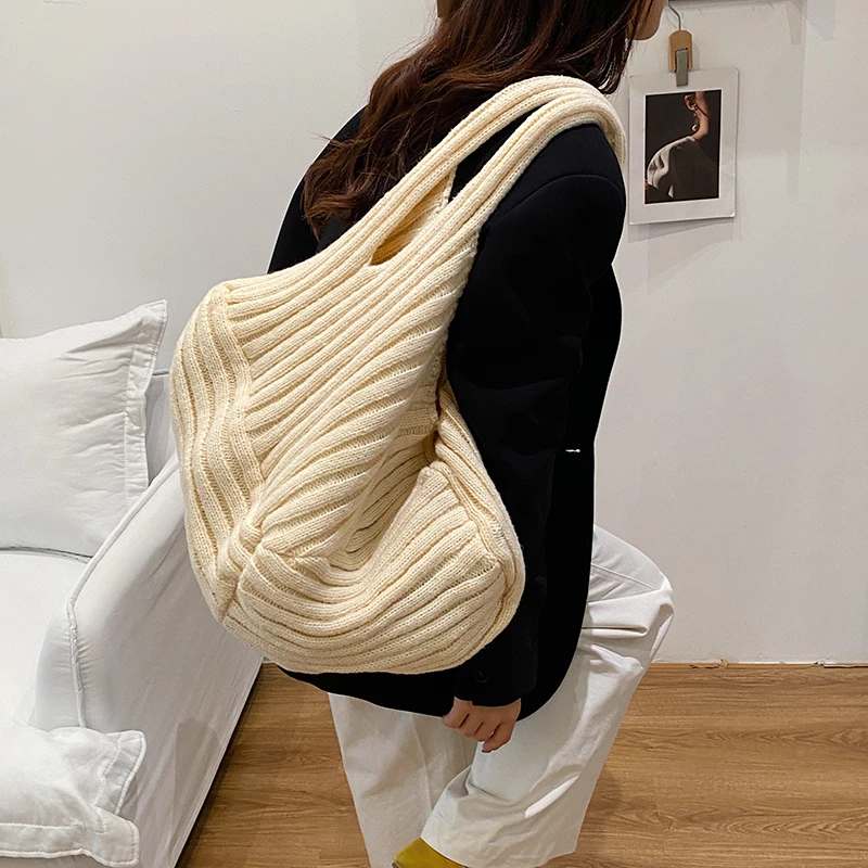 

Large Capacity Fashionable Woolen Woven Shoulder Bag Solid Color Interior Zipper Pocket Casual Tote 2025 Hot Sale Bags for Women