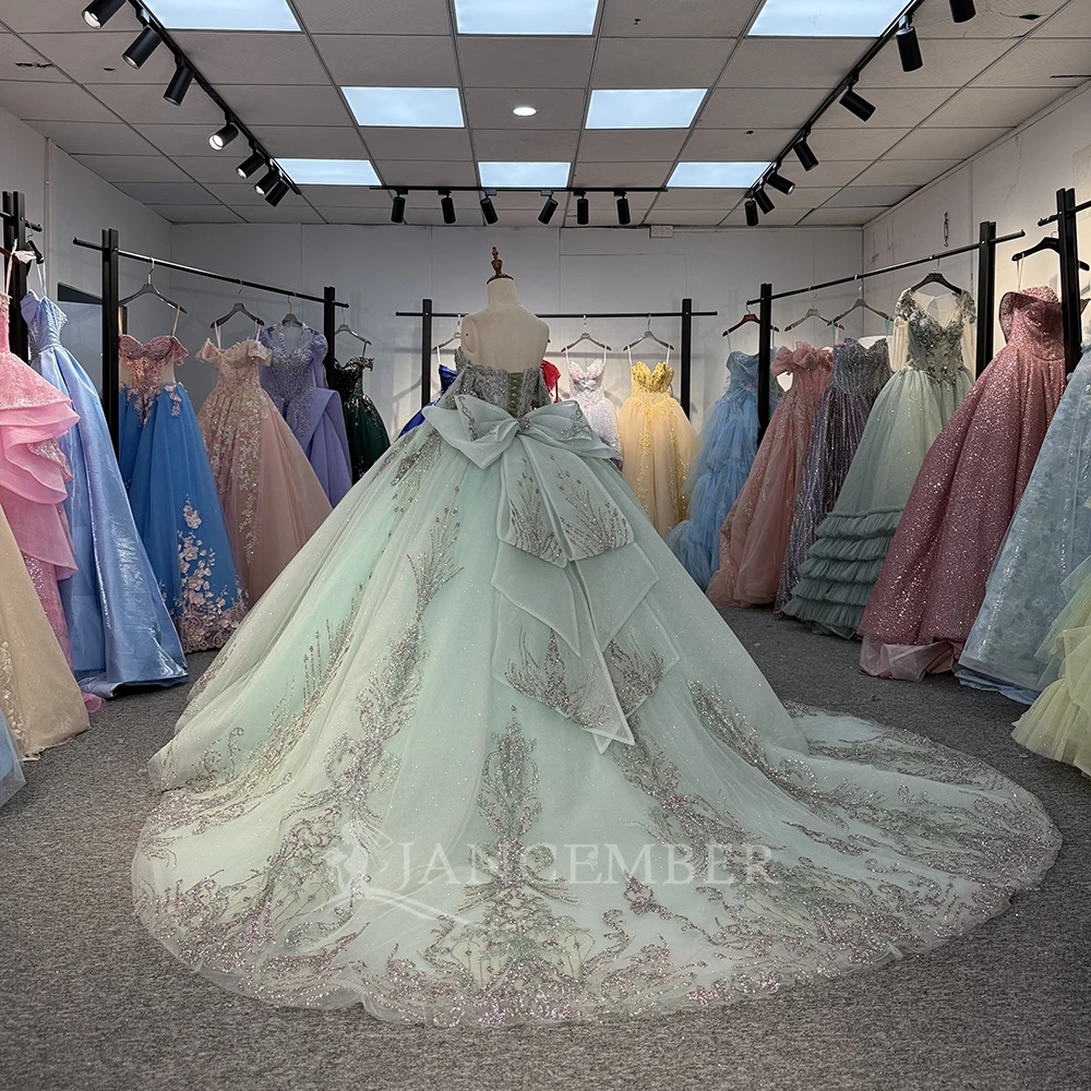 สไตล์ Ball Gown Quinceanera ชุด 15 Ans Lacing up แขนยาว Vestidos De 15 ที่กําหนดเอง vestidos 15 ปี quinceañeras