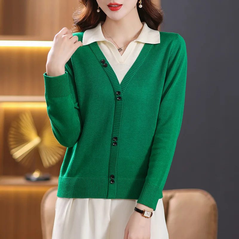 

Take the Korean Department of false two wear thin autumn and winter new sweater female new color all-match sweater