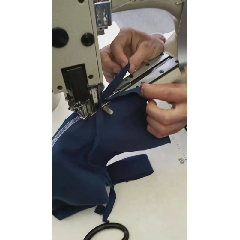 Four-Needle Six-Thread Patchwork Seamless Seam Small Mouth Splicing Overlock Machine Underwear Autumn Cl