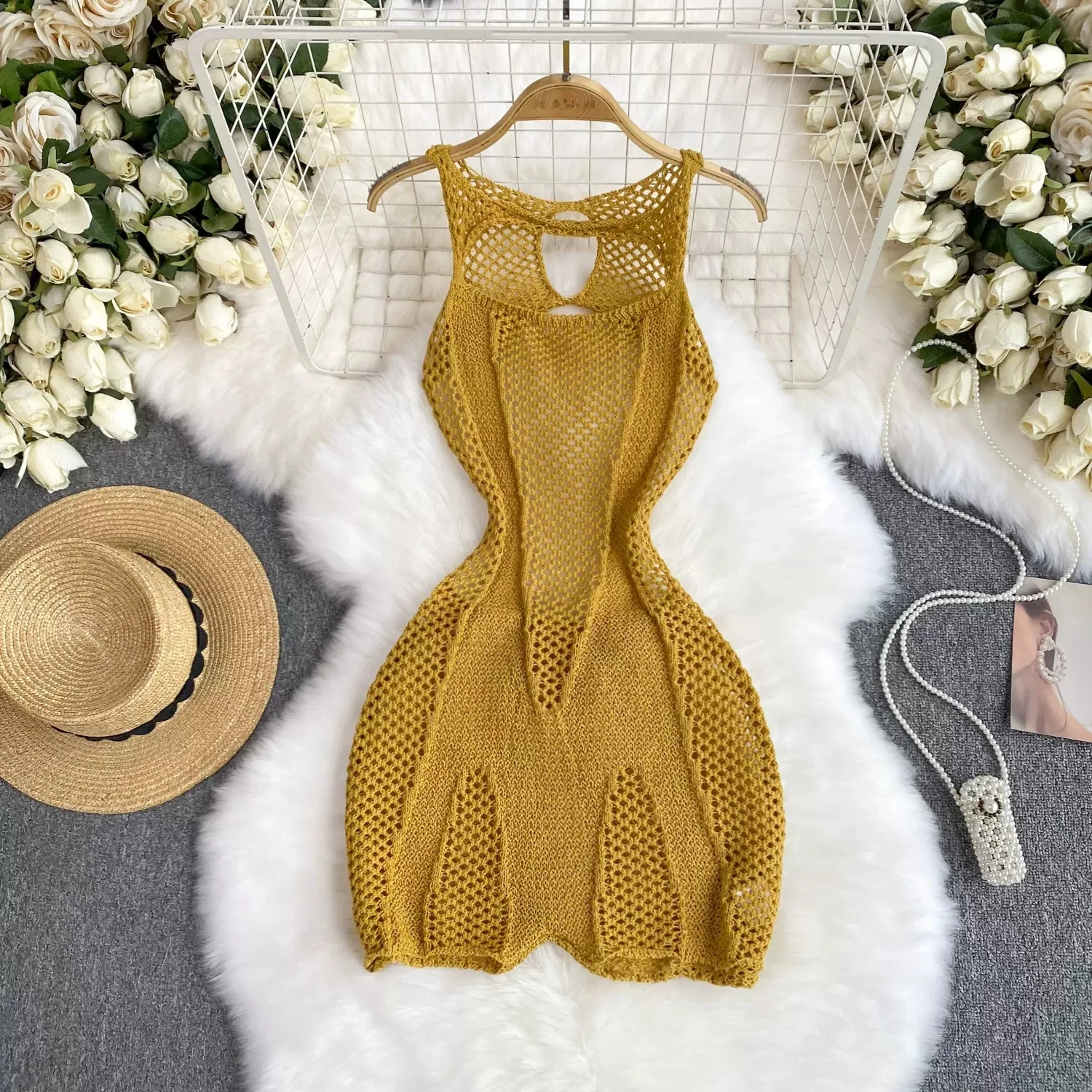 

Summer Women Knit Playsuit New Sexy Leisure Package Hollow Out Knitted Playsuits One Pieces Clothing