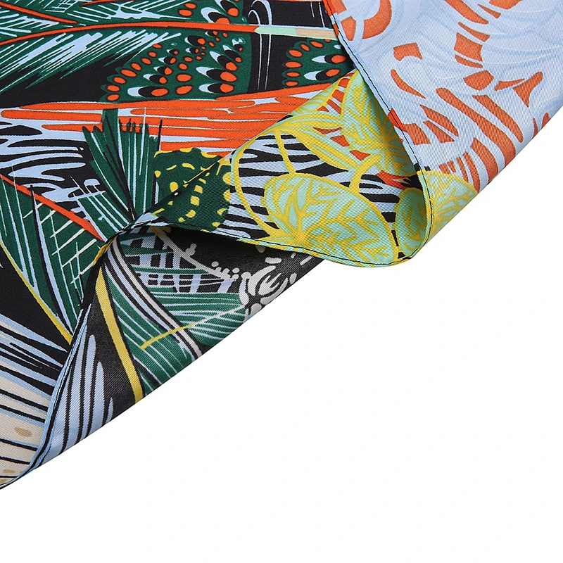 130cm*130cm The New Fashion Scarf For Women Lion Cape For Jungle Animal Big Squares Dame Silk Feels Zijde Foulards