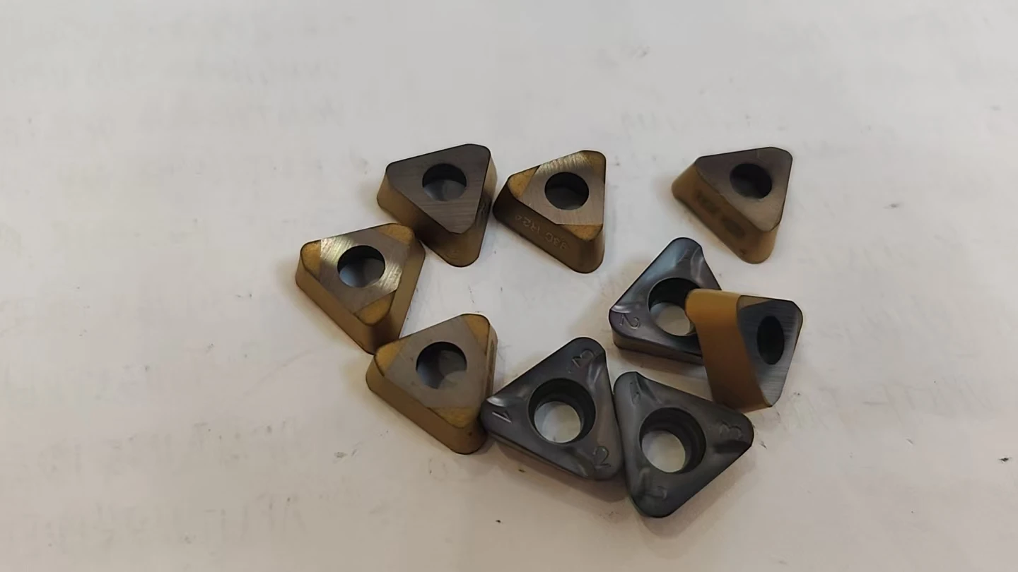 HM390TDKT1505PDR IC808  CNC BLADE HM390TDKT1505PDR IC810