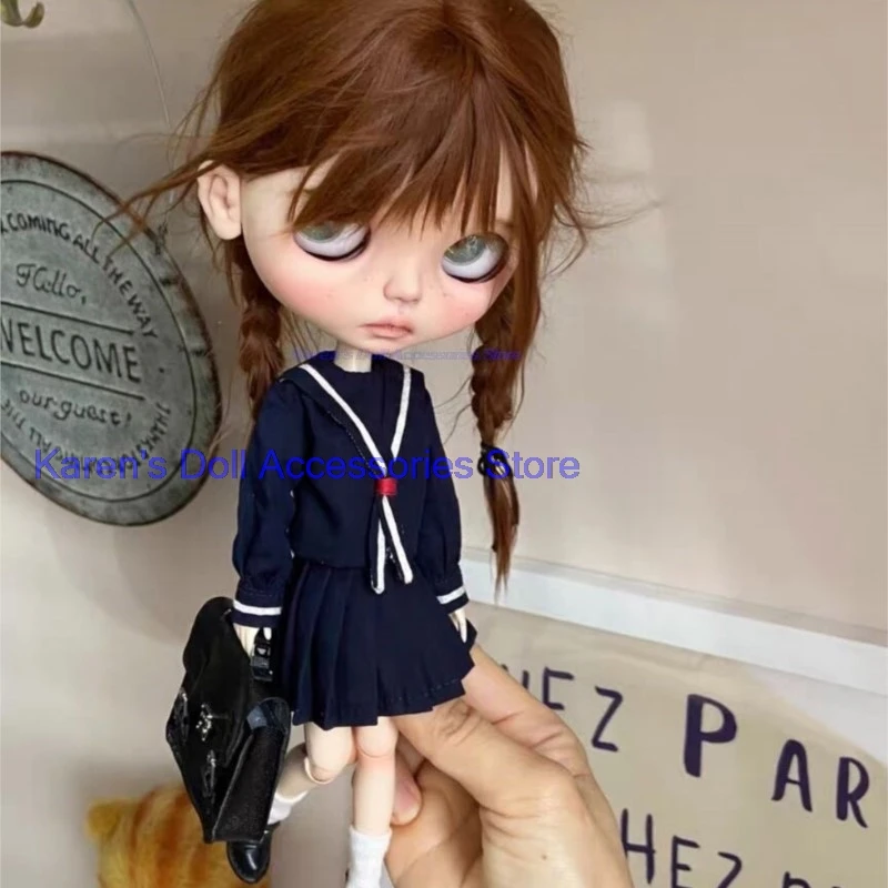 

Новое поступление 2026 года, школьная форма, 3 шт., топ Blythe/landoudou, полуюбка, белые носки (подходят для Lulu,ymy24,Ob22,24,26,zone, Jenny)