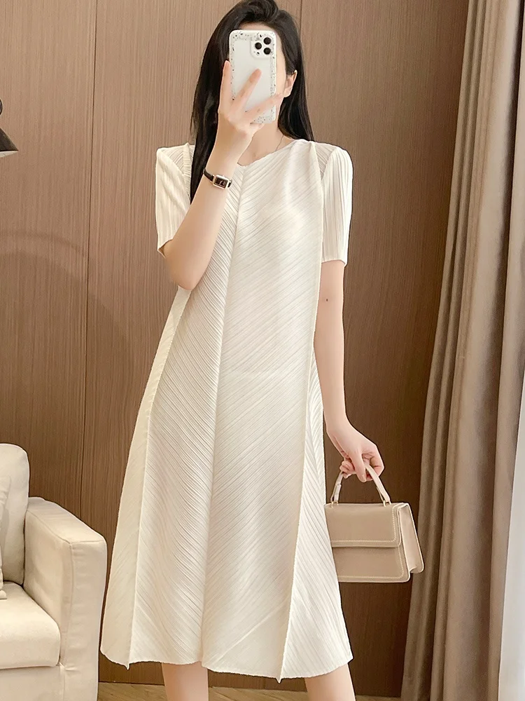 

Элегантное повседневное летнее платье для женщин: простое, свободное, плиссированное, миди, для офиса, из полиэстера, с обычным рукавом