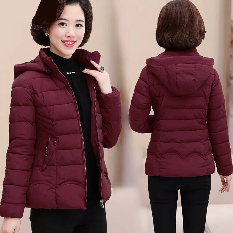 

Winter Jacket Women Thickening Cotton Padded Coat Female Casual Style Fashion Hooded Puffer Soft Wear Parkas Overcoat T295