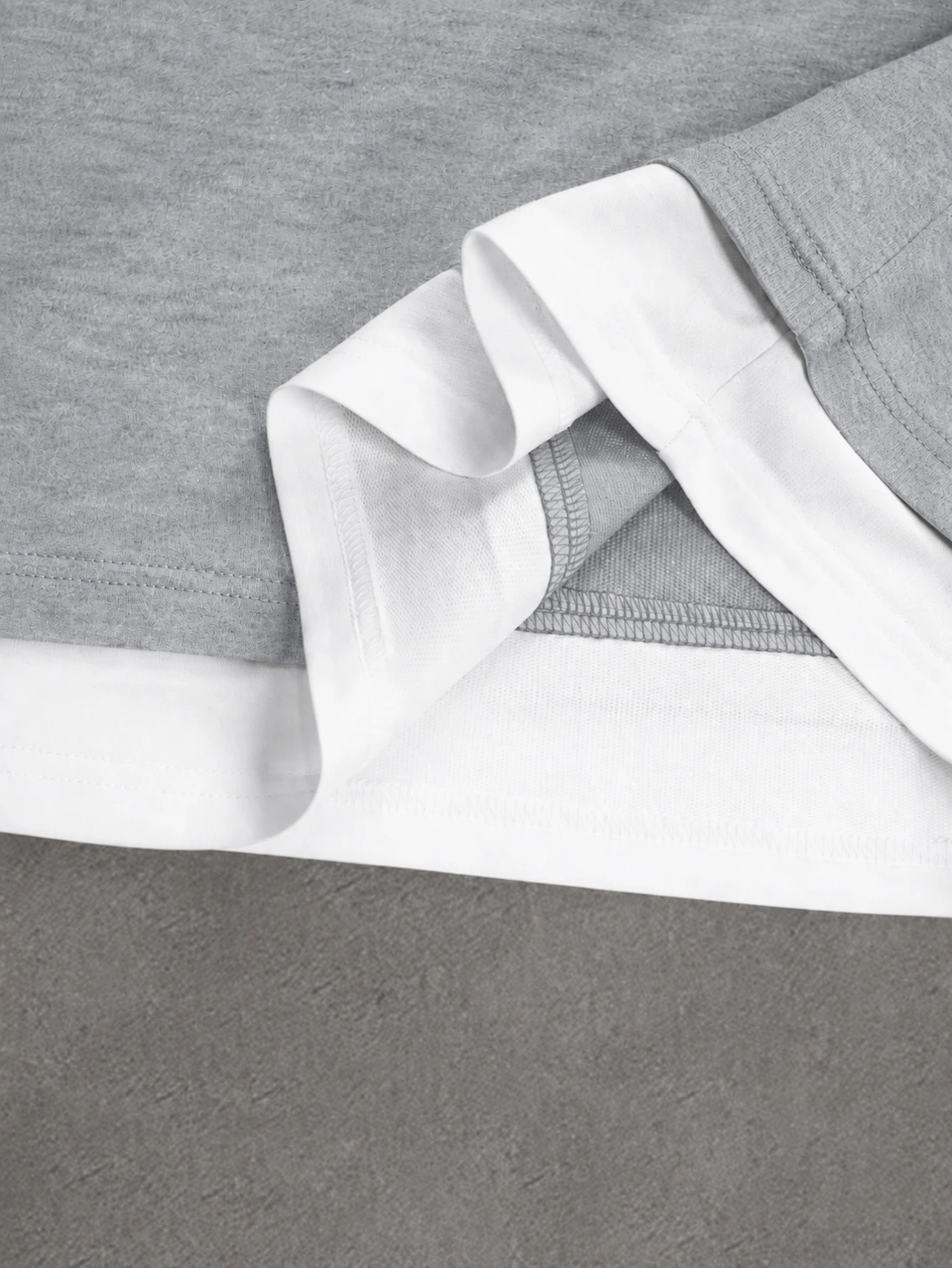 Herren- und Damen-T-Shirt mit Langen Ärmeln, Zweiteiliger Optik, Stern-Logo, Kursivdruck, Mehrlagiger Rundhalsausschnitt, Y2K Hip-Hop Streetwear, Oversized-Top – Detail 12
