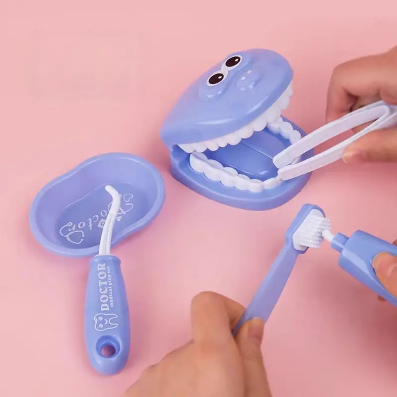 Juego de juguetes para educación temprana, juguete de práctica de cepillado Oral, inyección de pequeño médico, juego de simulación para niñas y niños