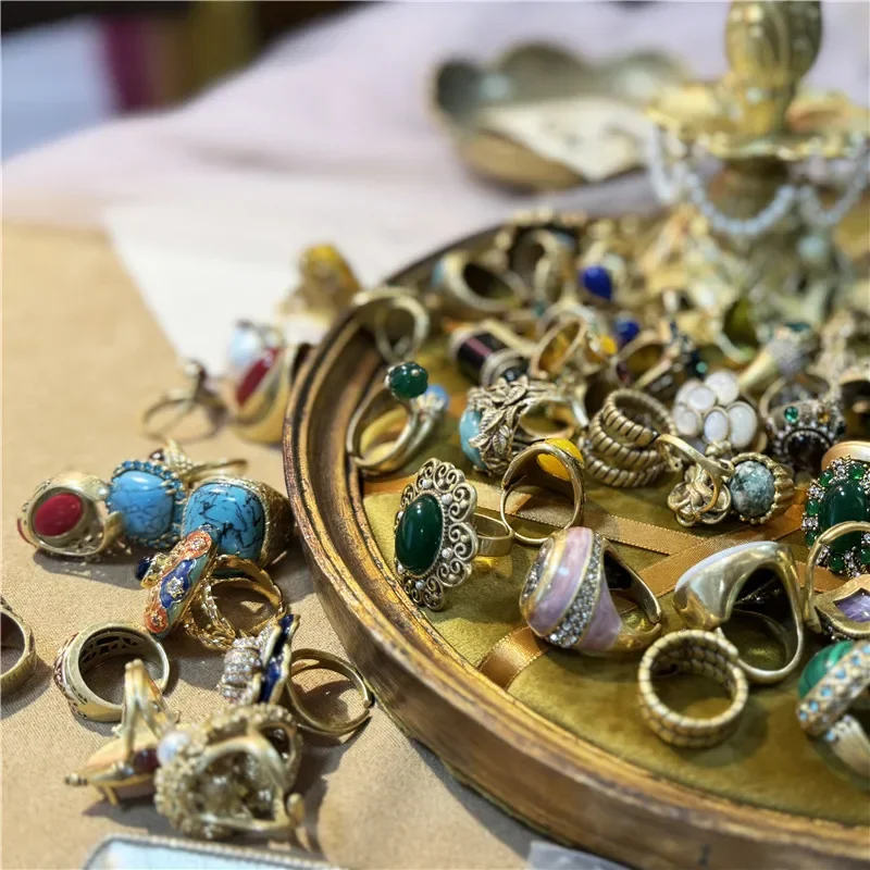 Vintage Gold Color Rhinestones Black Bee Rings Luxury Antique Jewelry Accessories Party Engagement for Women New Arrival Boho