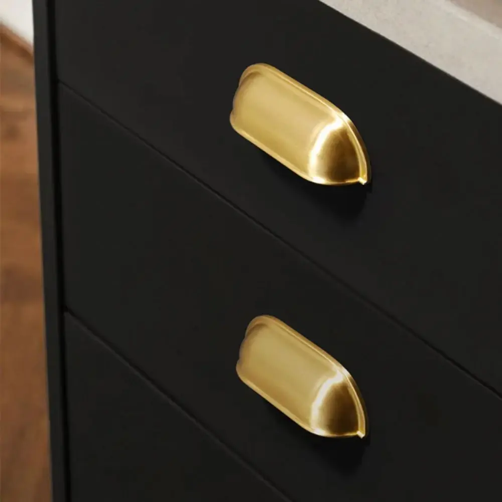 

Single Hole Brass Furniture Handles Bright Chrome Silver Cabinet Handles Solid Minimalism Wardrobe Handles Kitchen