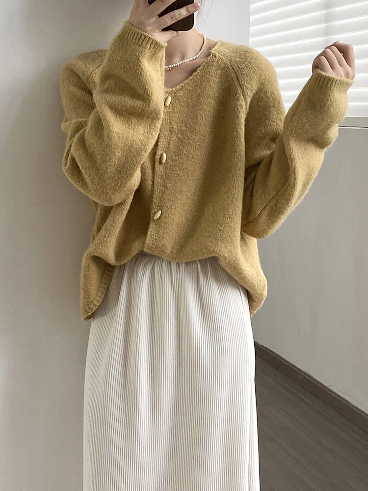 [LANMREM] Minimalism Cardigan Sweater For Women Round Neck Single Breasted Office Lady Knitting Coats 2024 Autumn New 26C781