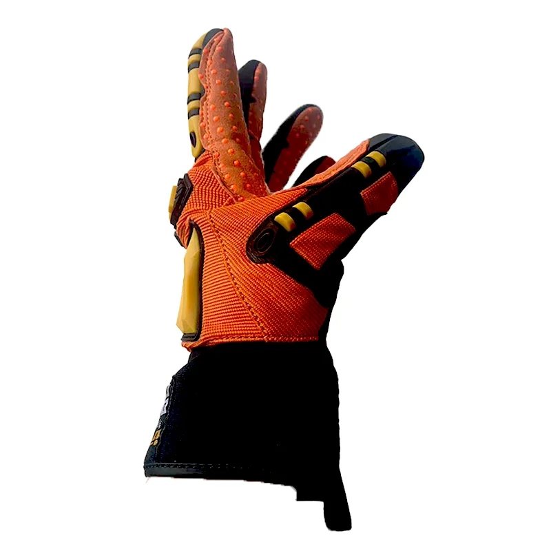 Multifunctional anti-smashing anti-impact mechanical gloves