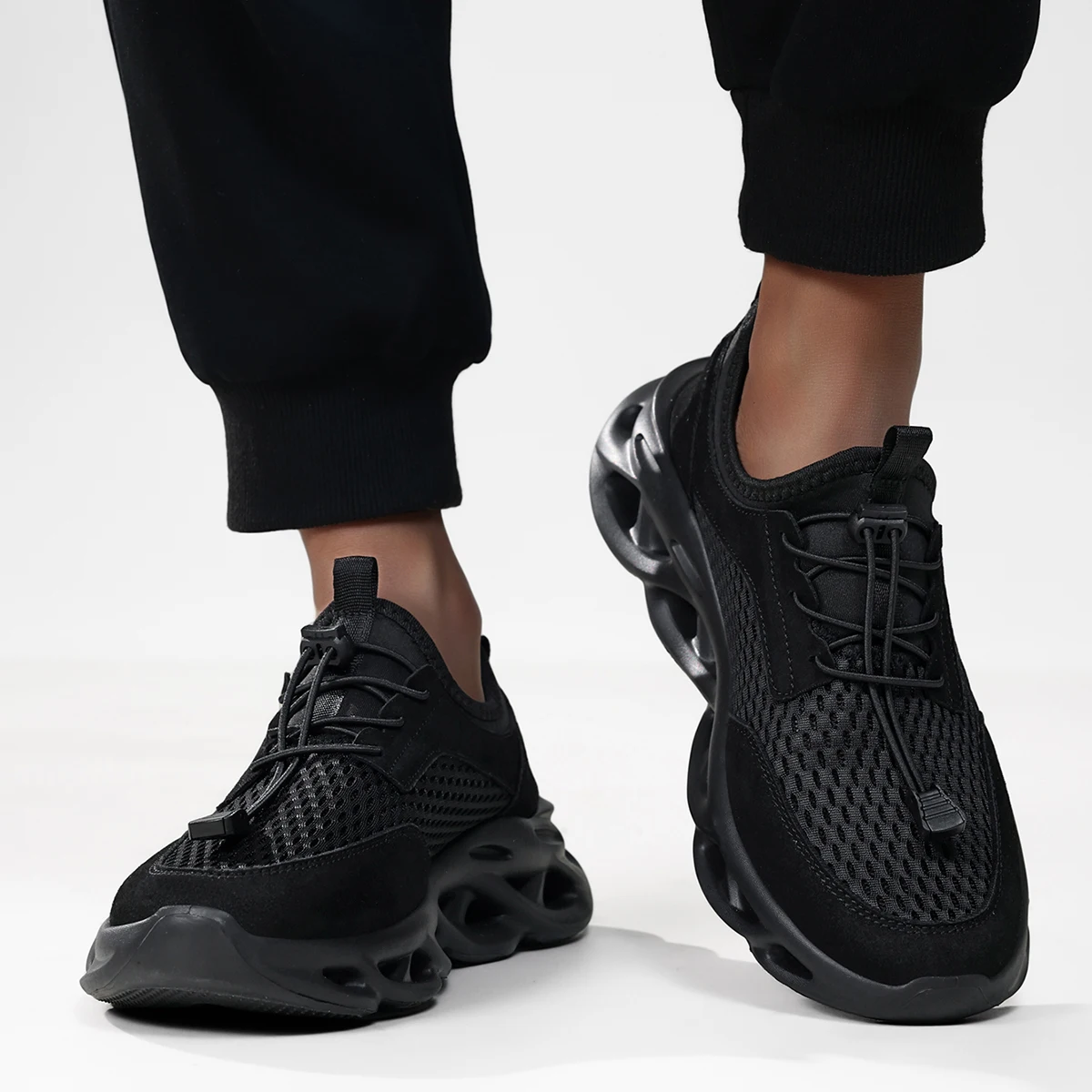 Confortable Men Walking Sneakers Solid Black Fashion Casual Sport Shoes