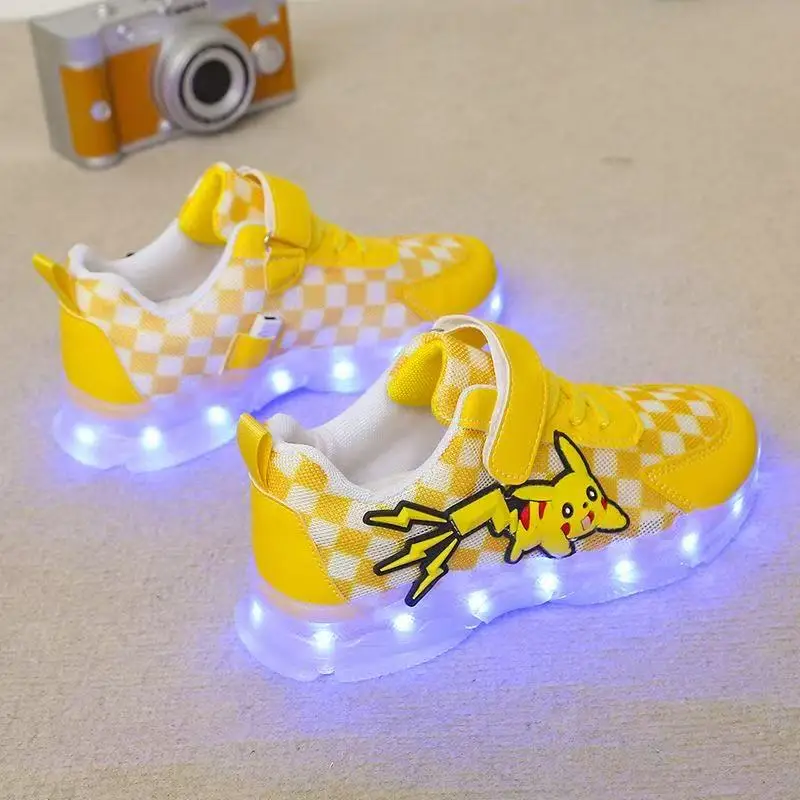 

real photos Pikachu Luminous For Boys Baby Colorful Night Glow Spring And Autumn Lights Sports grils kids children Casual Shoes