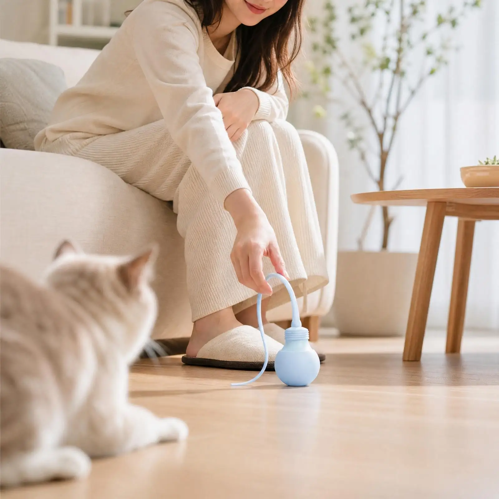Motion Activated Electric Cat Toy Ball for Indoor Felines with Quiet Rotating Silicone Tail