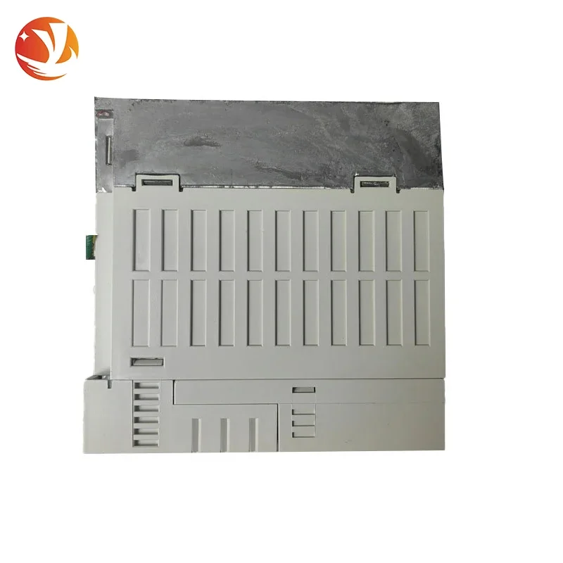 

Gold Seller SV008IG5A-2 PLC Controller Inverter New Original Warehouse Stock