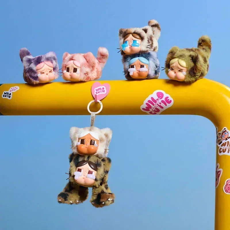 

POP MART Crybaby Wild But Cutie Series Виниловый плюшевый кулон Kawaii Аниме Фигурка Слепая коробка Тайная игрушка-сюрприз