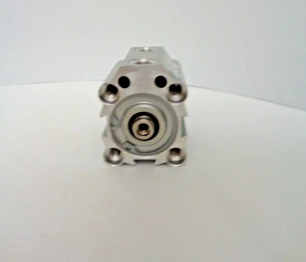 Original New Camozzi QP2A016A005 Short-stroke Cylinder Bore 16mm Stroke 5mm Double Acting Compact Air Cylinder