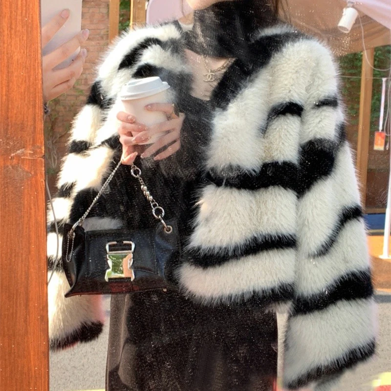 Ins Chic Girls Fluffy Zebra Fur Coat Women Harajuku Street Fashion Casual Faux Fox Fur Jacket Female Winter Thick Warm Overcoats